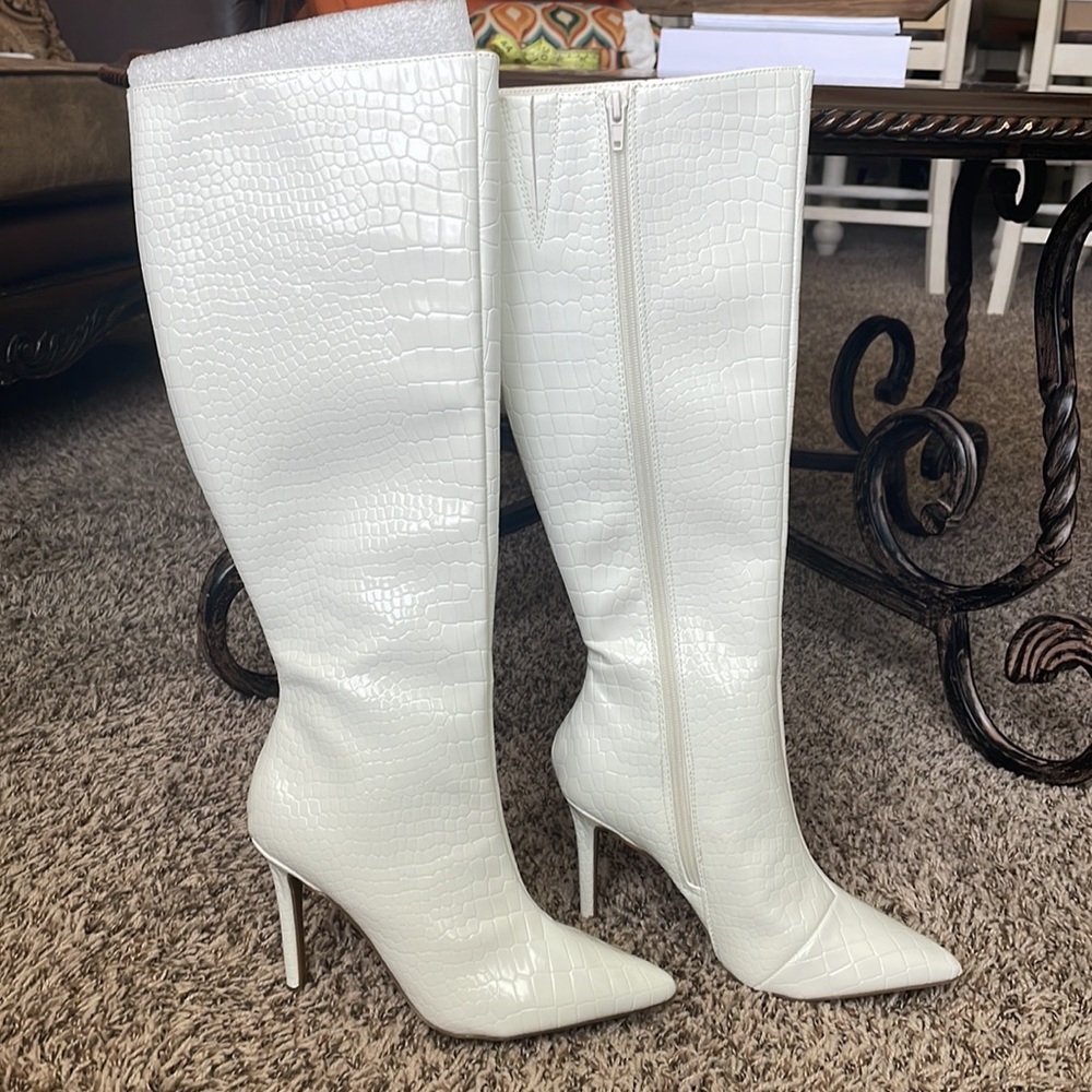 INC WHITE CROC BOOTS